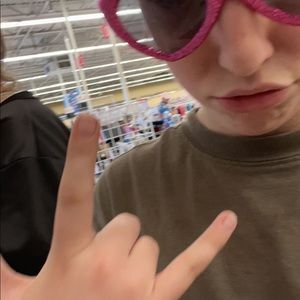 Meet your Posher, Lennon